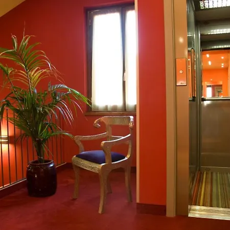 Hotel Fortyfive 3*