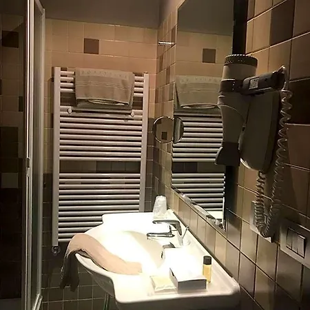 Hotel Fortyfive 3*