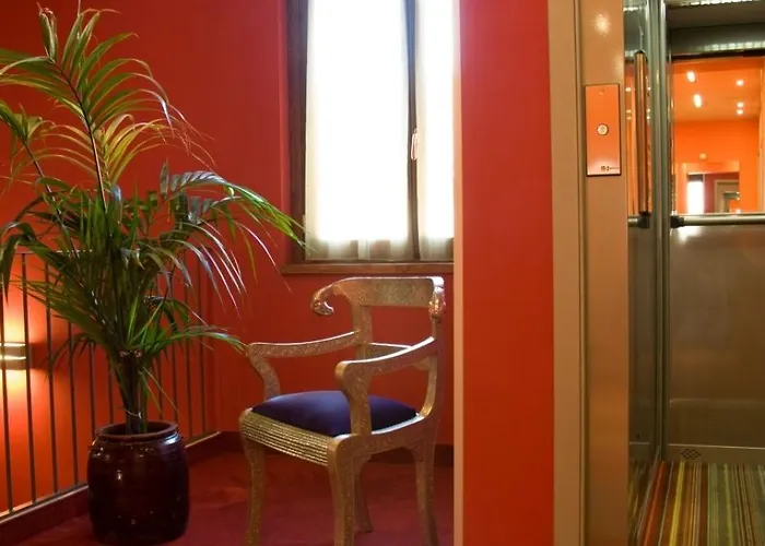 Hotel Fortyfive 3*