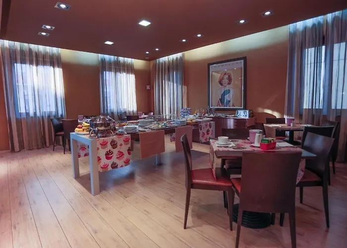 Hotel Fortyfive 3*